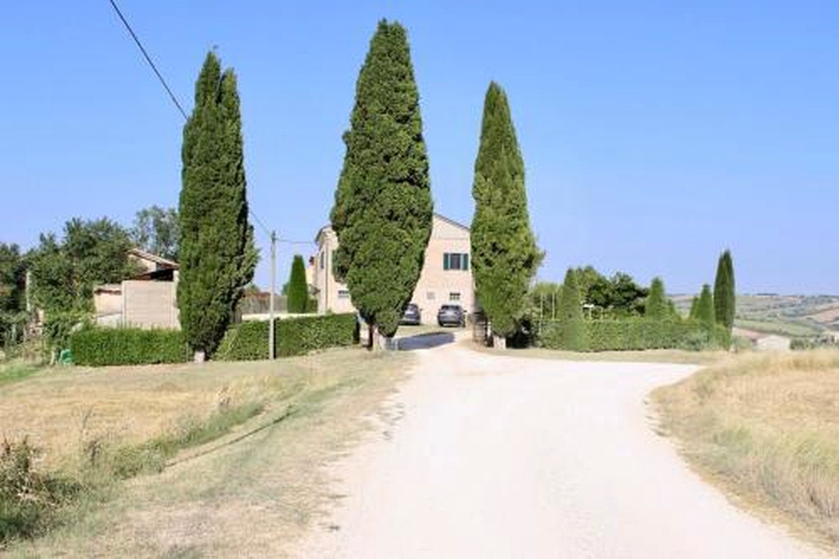 Casale Nonno Dario nella campagna